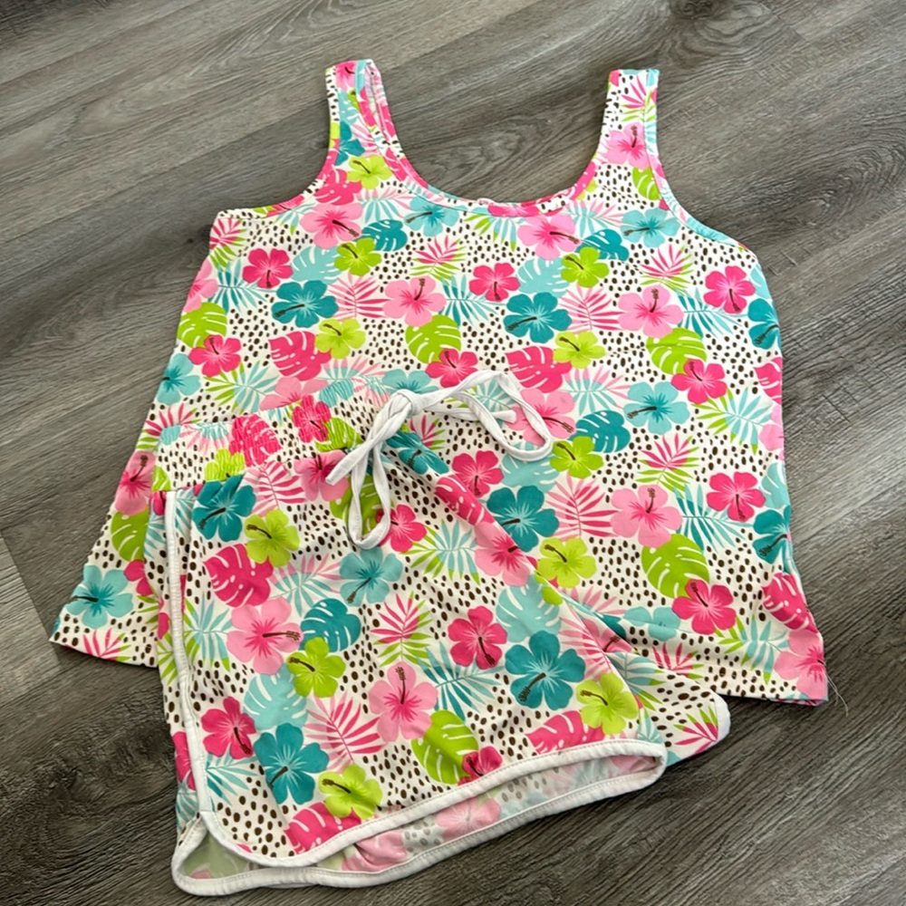 Jordan Jammies Women’s Pj Set Size Medium Cami Shorts Set